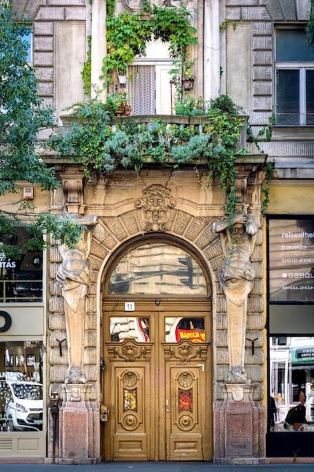 Astoria Apartment Budapest Exterior photo